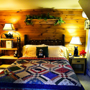 Bear Mountain – Bear Room
